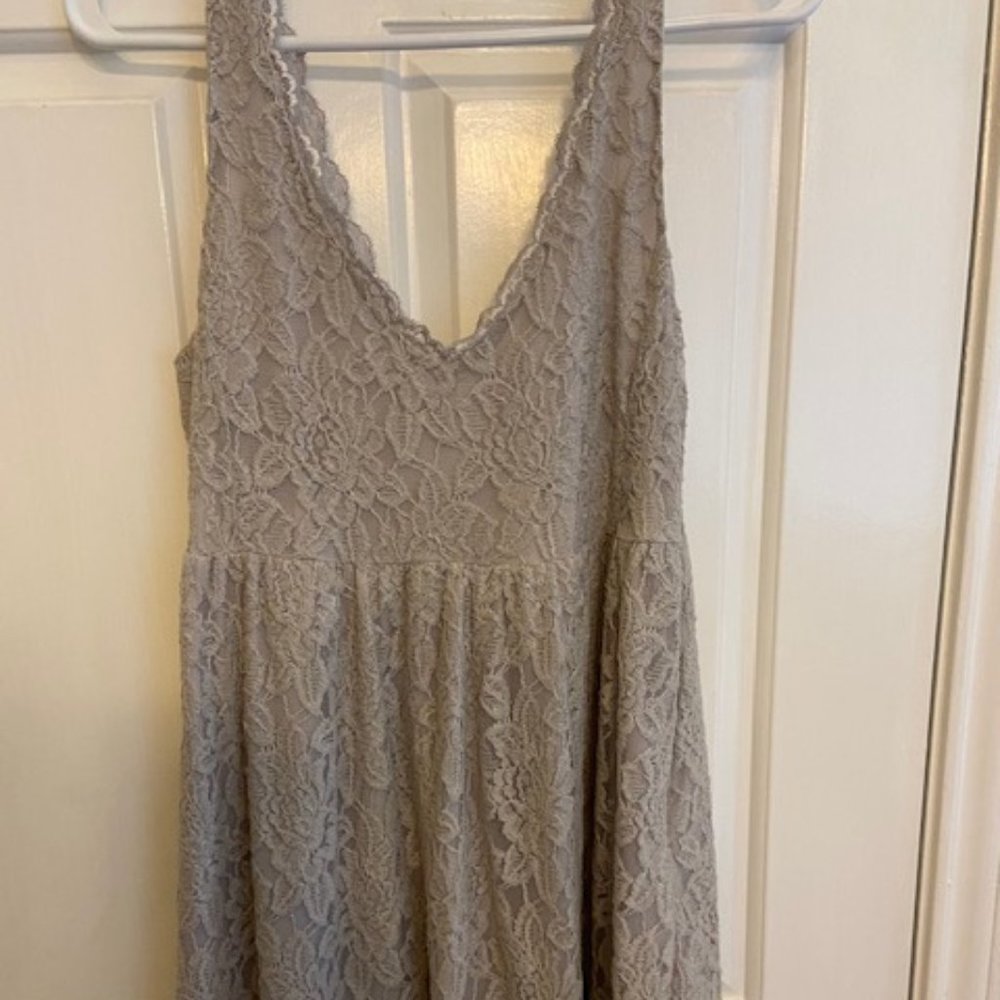 EUC Women's Jennifer Lopez Lace Babydoll Dress